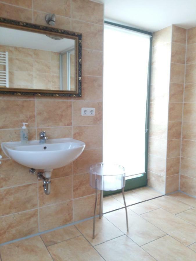 Hotel Wirtshaus Sonnenhof à Radebeul Extérieur photo
